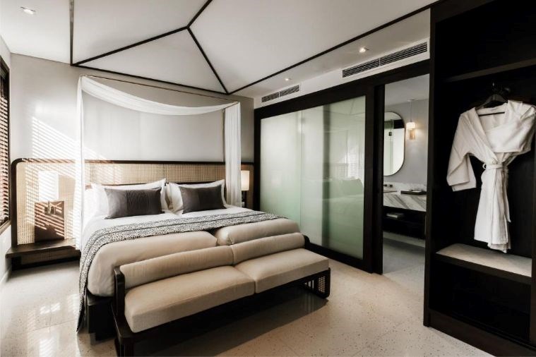 Three Bedroom Pool Villa - Ocean Front